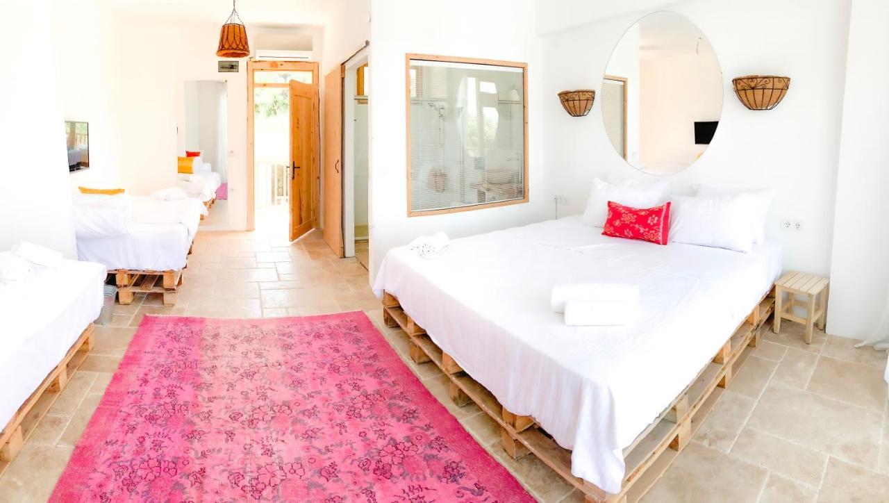 Alacati Barbarossa Hotel Cesme Exterior photo